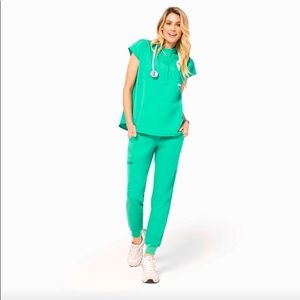 FIGS: ZAMORA SCRUBS. XXL, PETITE, “SURGICAL GREEN”, NWT. LIMITED EDITION COLOR!